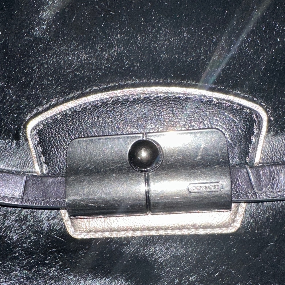 NWT J127819969 Coach Black Leather cow hide Shoulder Bag gunmetal acc - Picture 15 of 16